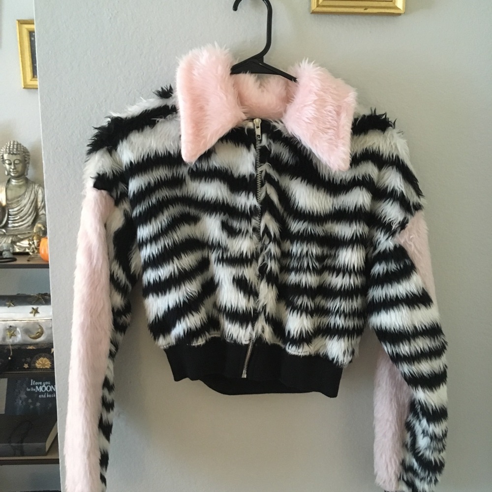 Dollskill Ragged Priest Coat